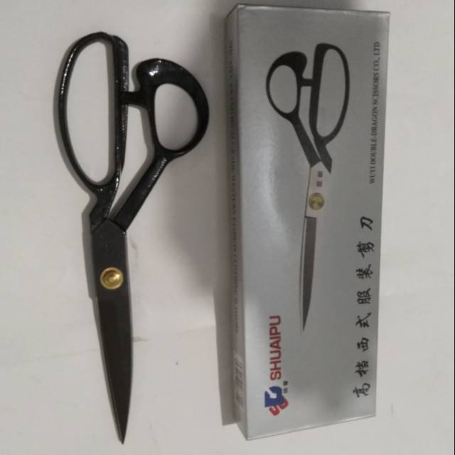 

Gunting kain import tajam dan kuat