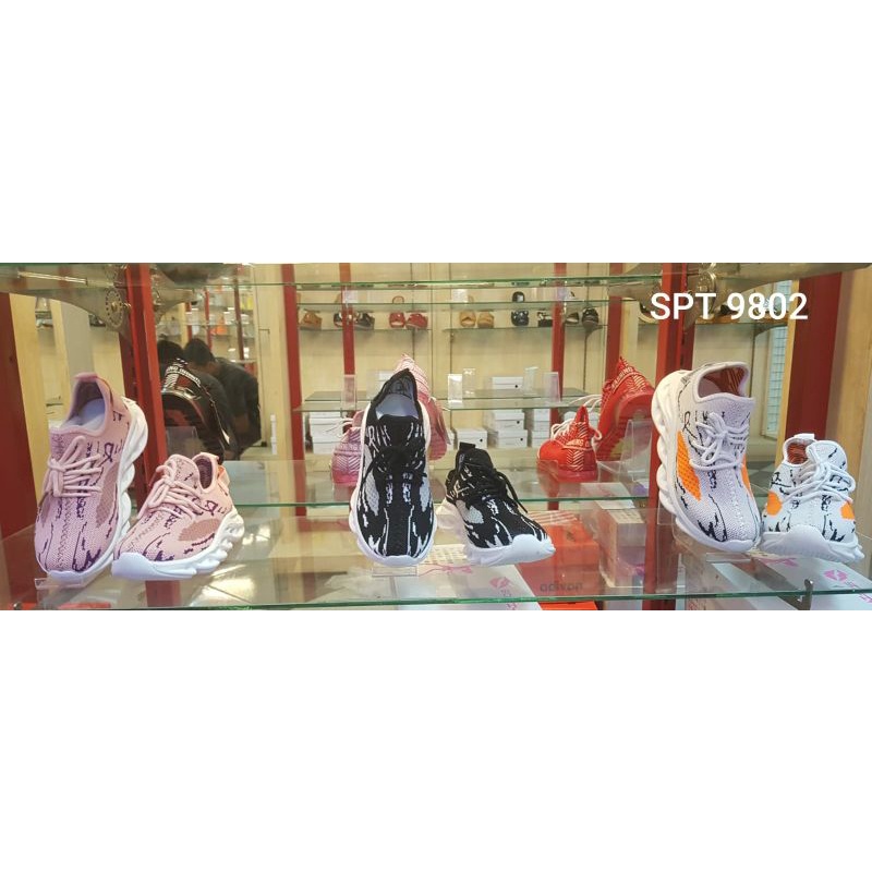 sepatu seneakers anak keren (9802)
