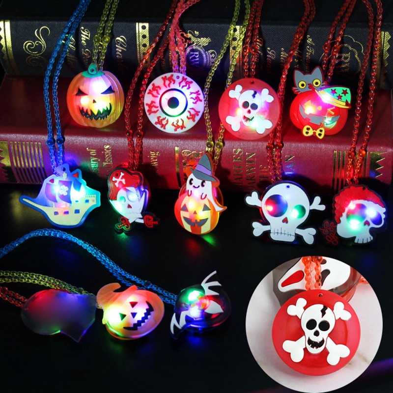 Zzz Kalung Liontin Lampu LED Glow in the Dark Untuk Anak