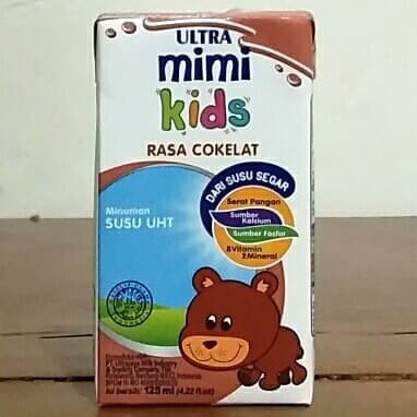 

Ultra Milk Mini kids Coklat Strawberry Full Cream 125ml