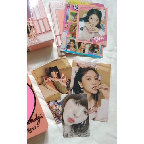 official red velvet queendom girls ver wendy photocard yeri special card irene yeri postcard