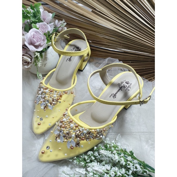 sepatu Anastasya lemon tali tnggi 5cm tahu