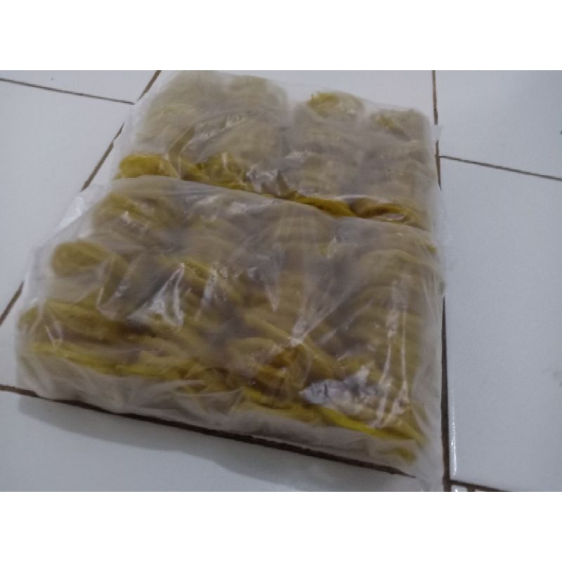 

kerupuk kuning bumbu