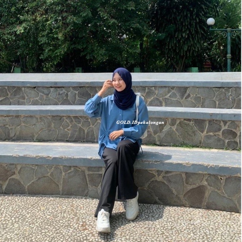 Yumna Blouse Crinkle// Kemeja Serut Wanita// Kemeja Katun Oversized Serut Depan// Helwa Shirt Kemeja Serut Crinkle Airflow// Atasan Wanita Lengan Panjang// Misty Blouse Serut// Kemeja Katun Poplin// Blouse Serut// Blouse Serut Depan