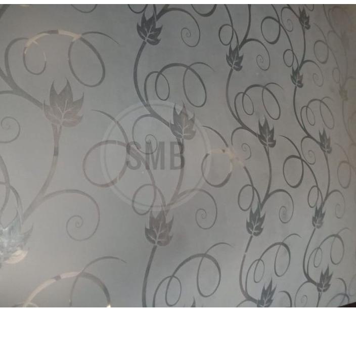 Fiber pagar motif daun