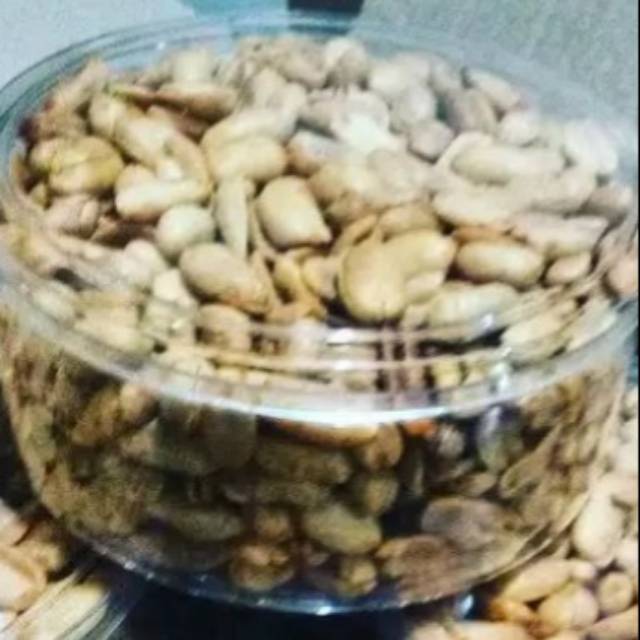

Home Made Kacang Bawang jeruk purut 500 gr