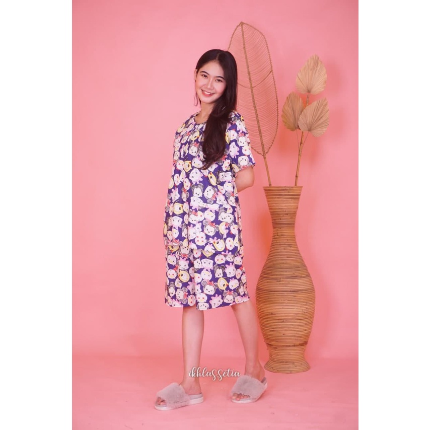 PIYAMA SETELAN PENDEK JUMBO KATUN KARAKTER BAJU TIDUR KANCING DEPAN-KJ TSUM BIRU