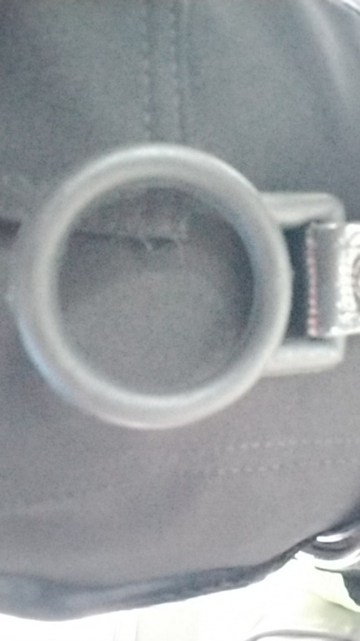 Ring Pentungan Hitam Plastik