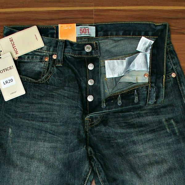 Jeans baru Celana jeans pria levis 501 original import Murah