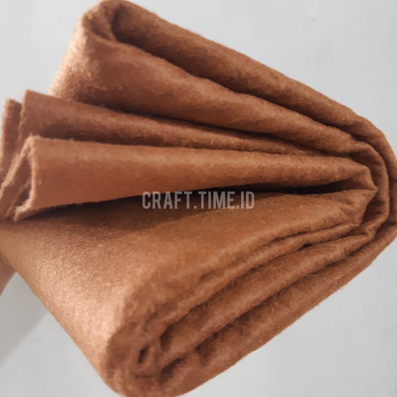 KAIN FLANEL / FELT IMPOR TEBAL 1 METER-CAMEL