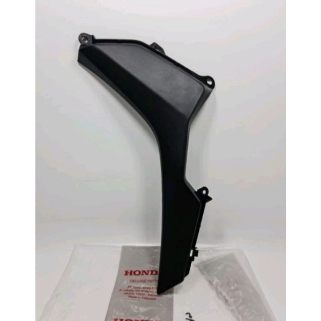 garnish L front Vario 150 Vario 125 original garnish sayap Vario 125 150  original kiri