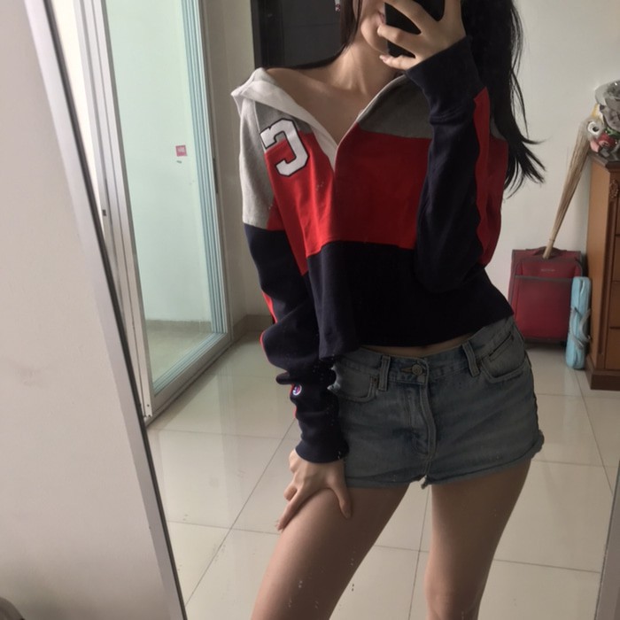 DVS0094 Champion Women Varsity Collared Crop Sweater Block Color