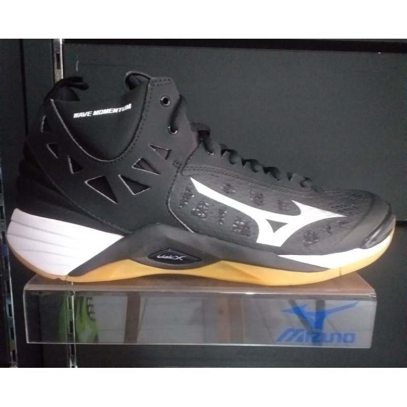 promo sepatu mizuno wave momentum mid hitam putih original