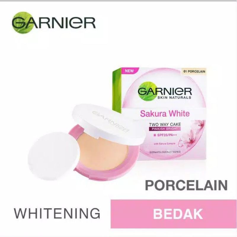 GARNIER Sakura White Two Way Cake Pinkish Bright SPF 25/PA++ - Porcelain