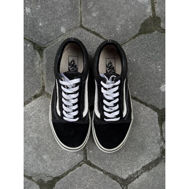Vans Oldskool Classic BnW sale sepatu Vans OS BnW sepatu pria sepatu wanita original