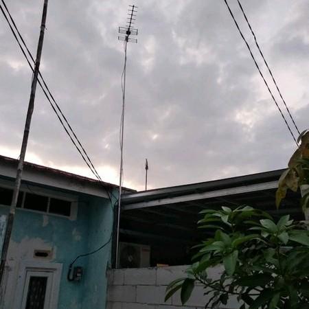 Tiang Antena TV Antigo 6m