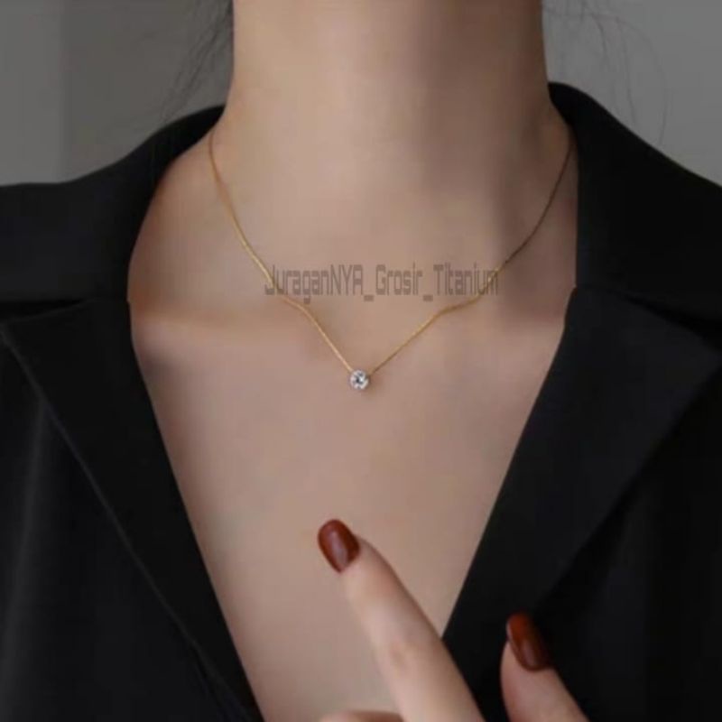 Kalung Titanium Mata Satu Itali Super Cantik Anti Karat Anti Luntur