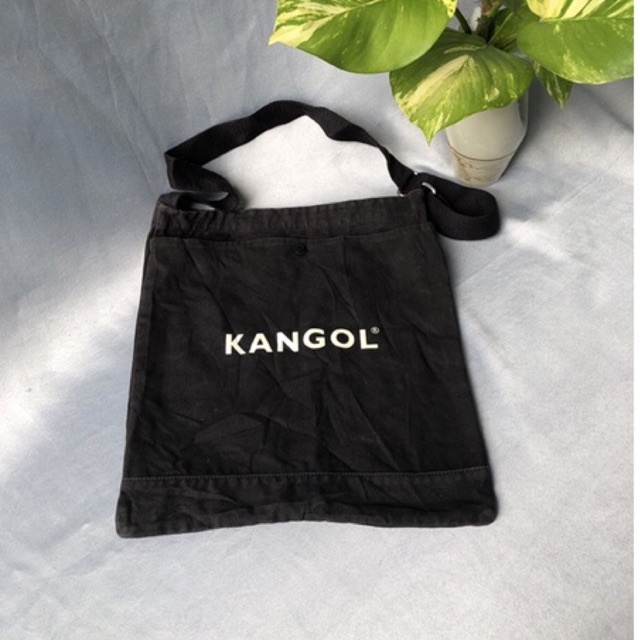 tas selempang kangol