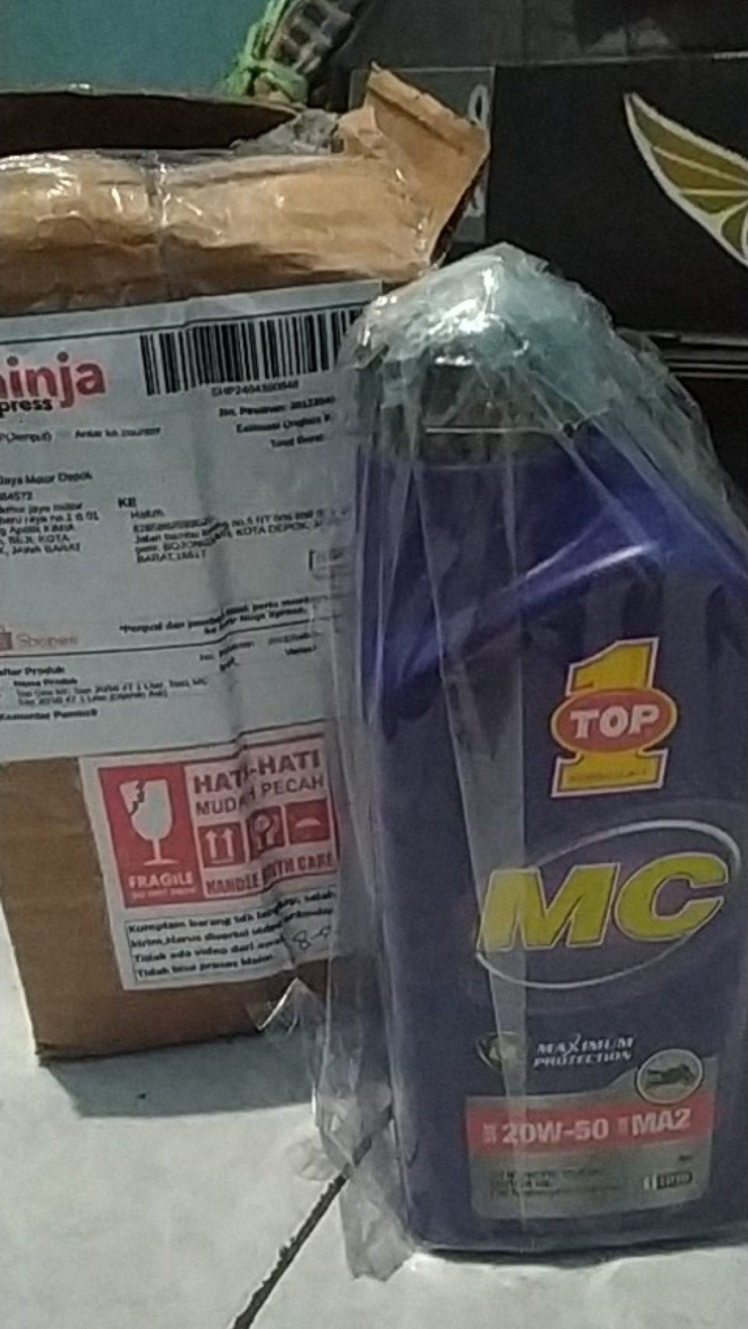 Top One Mc Sae 20/50 4t 1 Liter, Top1 Mc Sae 20/50 4t 1 Liter (dijamin Asli)