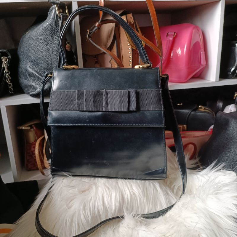 sling bag ferragamo vintage