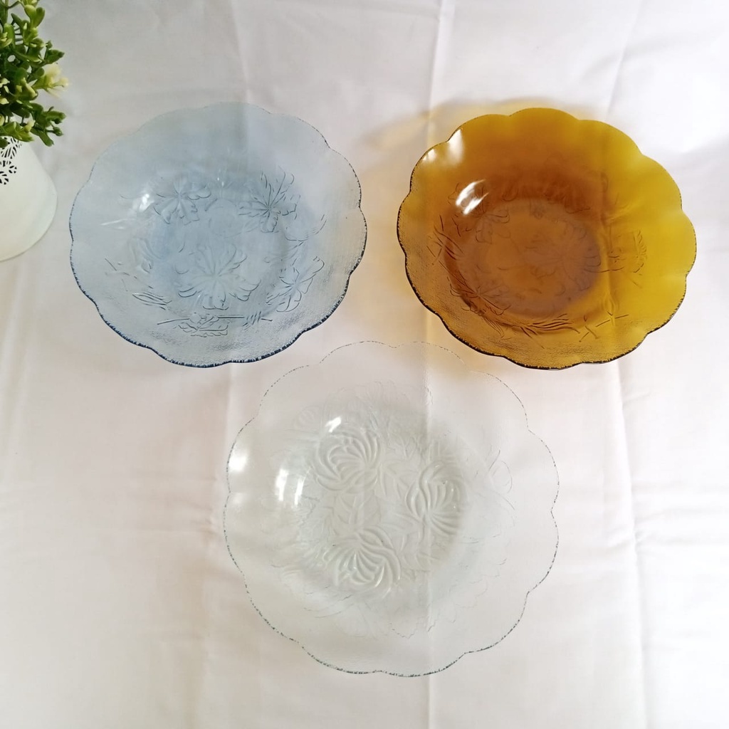 Piring Kaca Cantik 22cm Motif Timbul