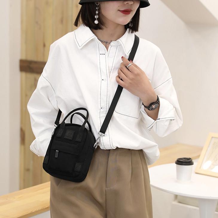 Harga Bersahabat.. COLOUR FOX 0417 Tas Selempang Wanita Sling Bag Wanita Hand Bag Wanita Bahan Anti 