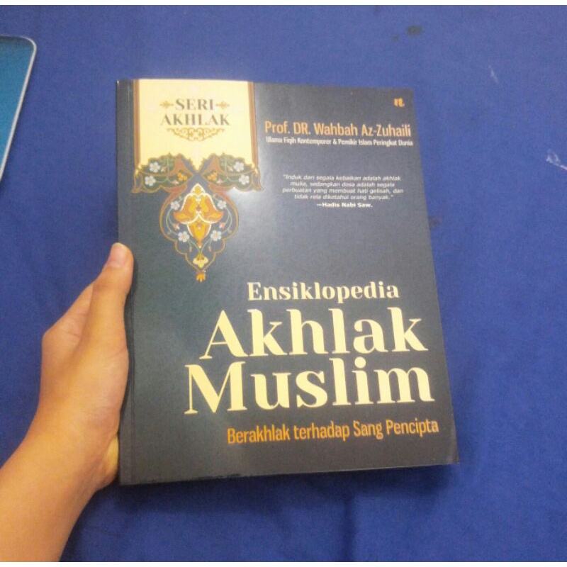 Ensiklopedia Akhlak Muslim Berakhlak Terhadap Sang Pencipta