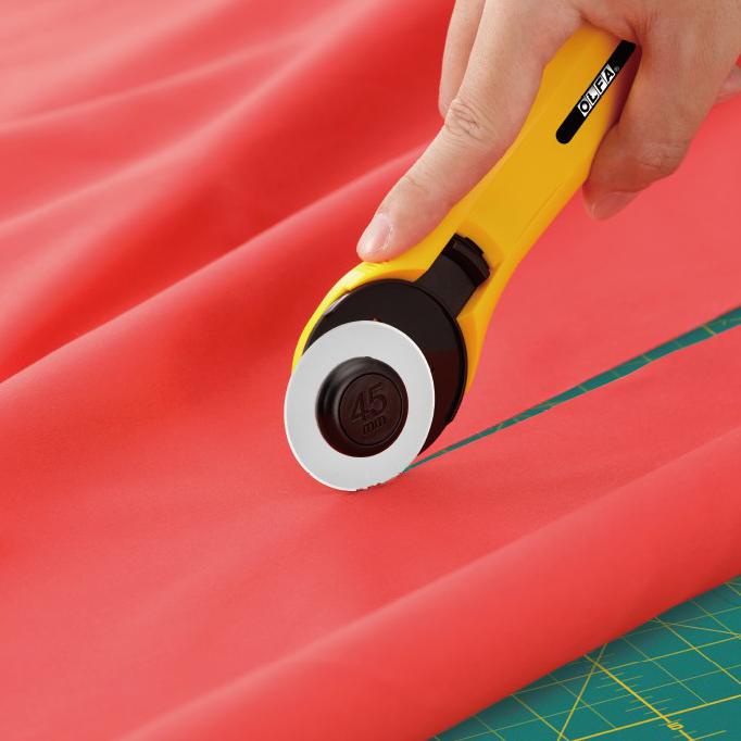 

Mudah Rotary Cutter Rty-2C/Yel Olfa Limited