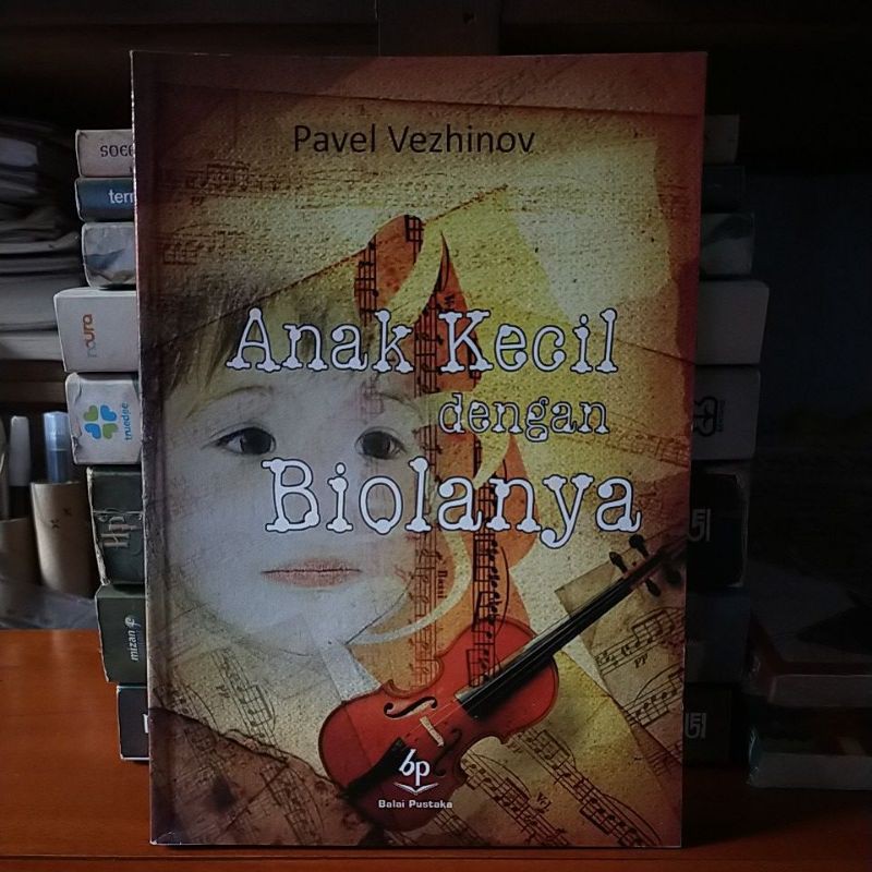 Buku Anak Kecil Dengan Biolanya