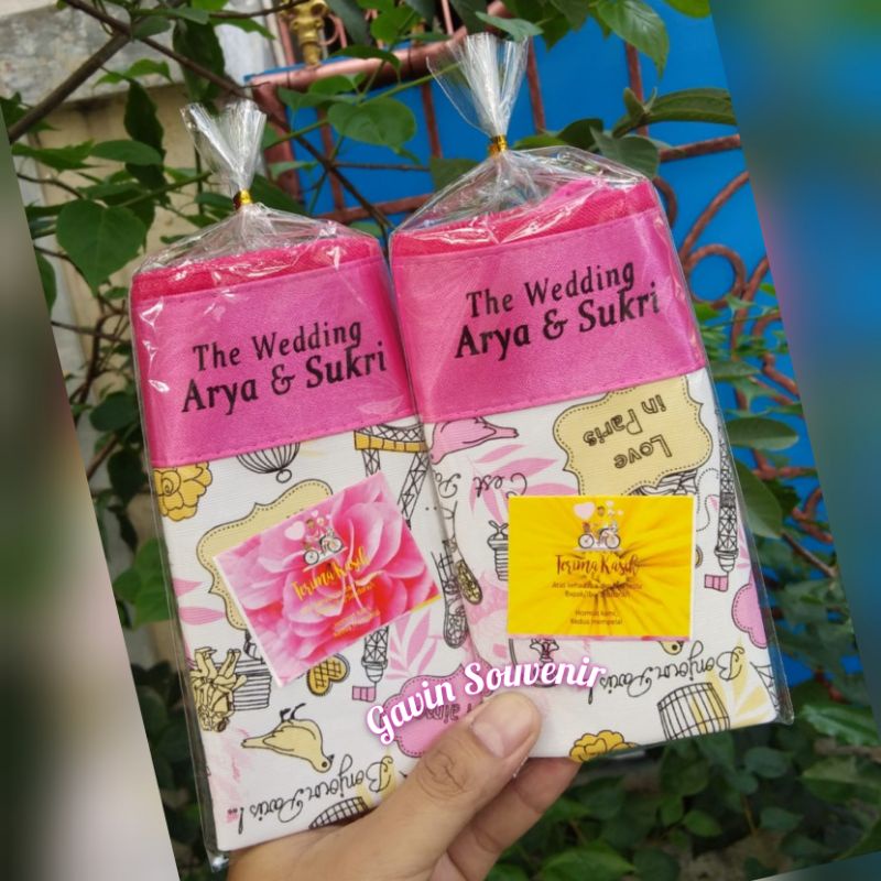 SOUVENIR DOMPET PARIS BESAR KEMAS PLASTIK