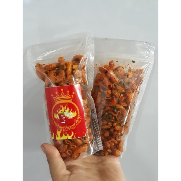 

MAKARONI BANTET Spicy pipa daun jeruk berat 80gr