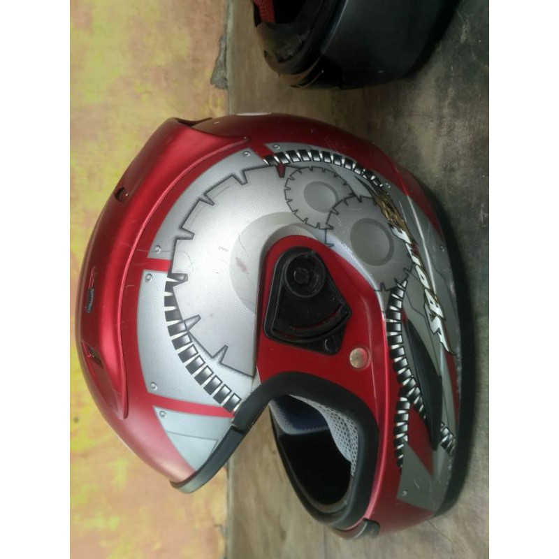 Helm Cargloss Vixion old (bahan ala ala arai)