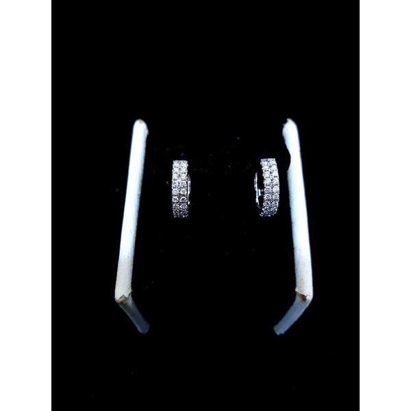 giwang jepit 2 baris emas putih 70% berlian