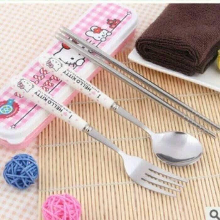 SET alat makan garpu sendok sumpit KARAKTER HELLO KITTY 