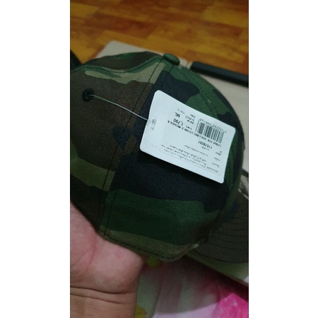 topi new era 9fifty x Rolling stones (motif camo)