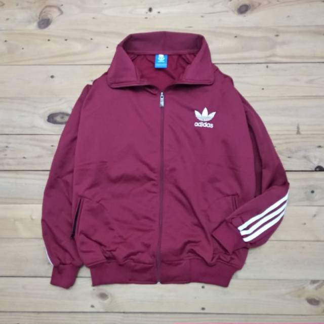 Jaket adidas maroon list putih