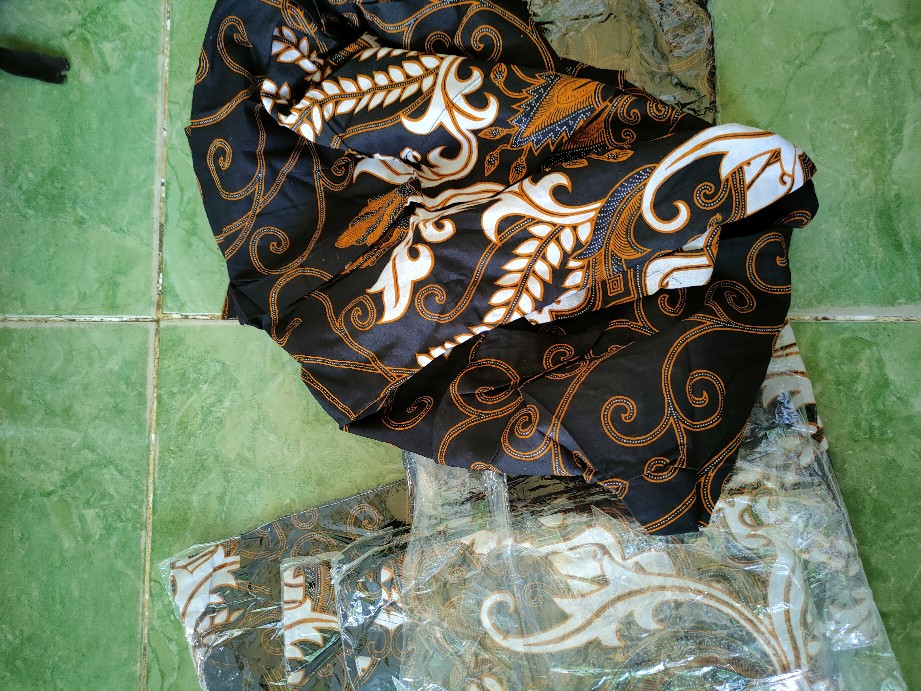 Maura Couple - Sania Ruffle Batik Couple Ori Ndoro Jowi Dnt Garansi Termurah Shopee - Shopashop Solo