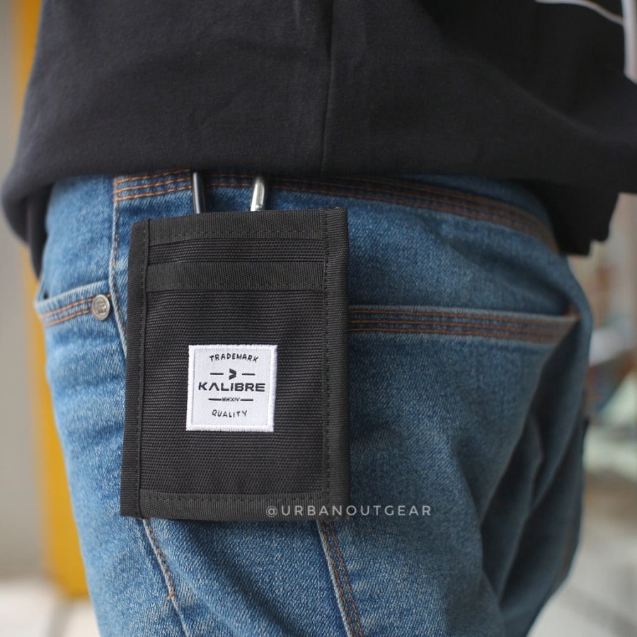 Dompet Kartu Kalibre 995390 000 Card Holder