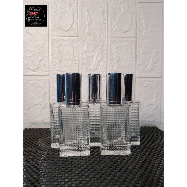 Parfum refill 30 Ml botol Bintik cewek/cowok