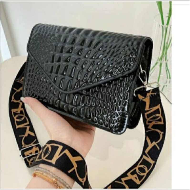 TAS WANITA -CROCO TALI MOTIF