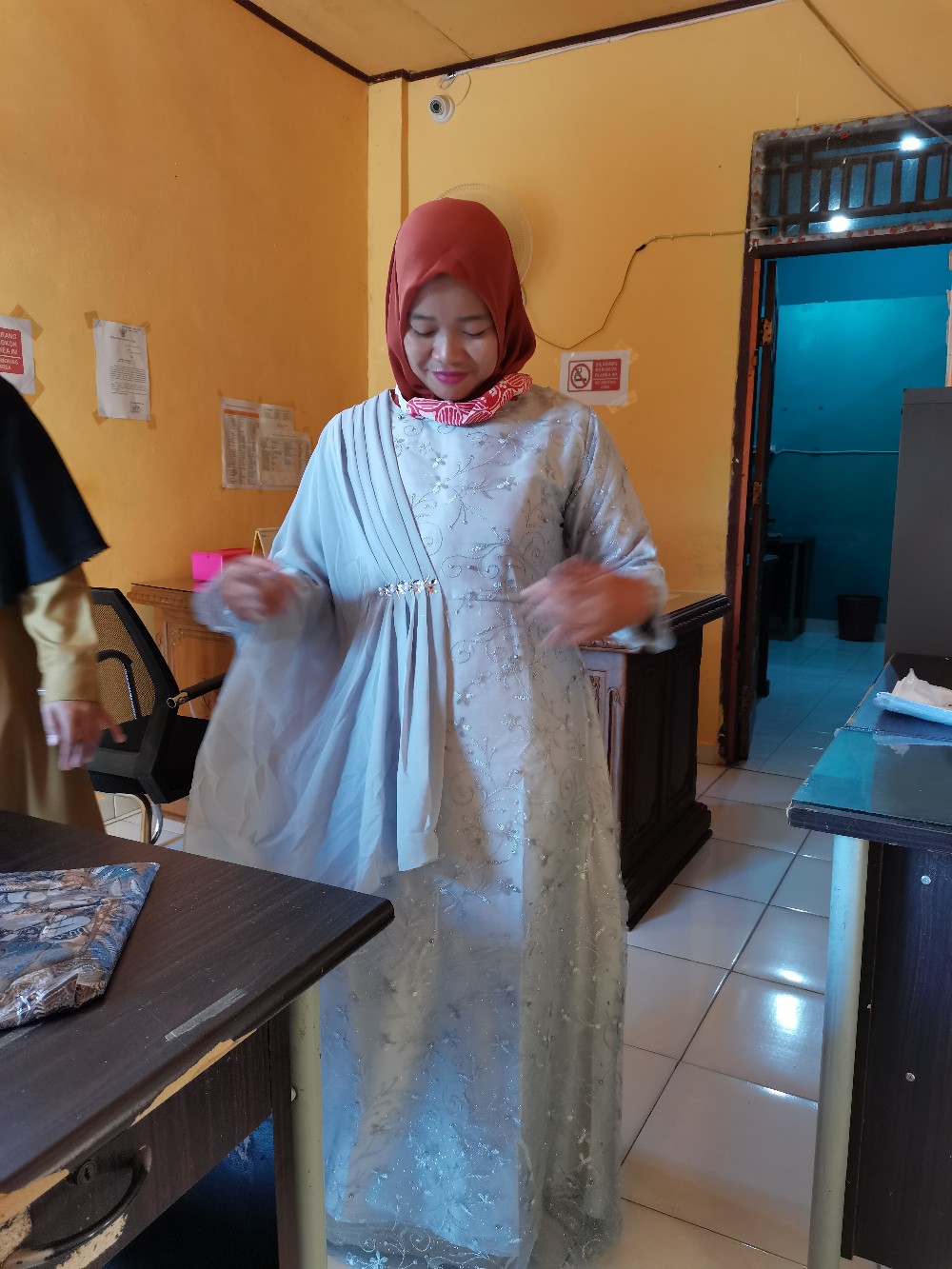 Maura Couple - Sania Ruffle Batik Couple Ori Ndoro Jowi Dnt Garansi Termurah Shopee - Farasya Asyifa