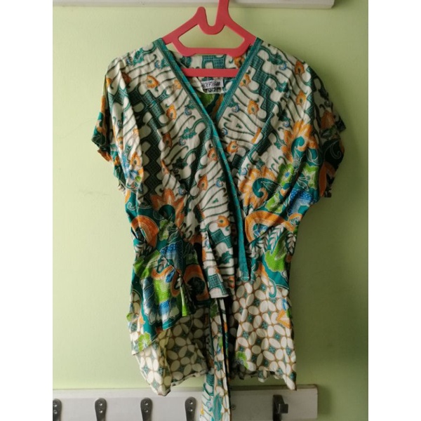 PRELOVED TOP BATIK DXF