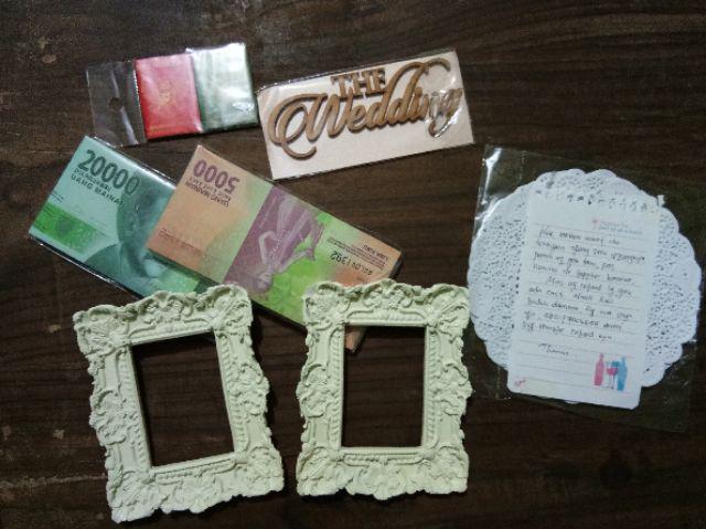 Frame Resin Kotak Ukir Daun 03