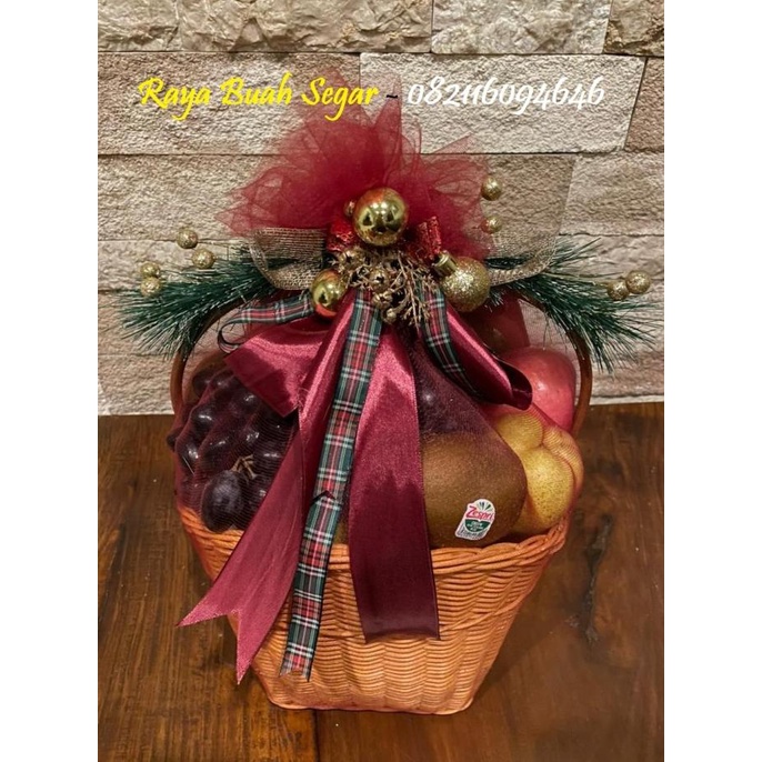 

Hampers Parcel Kado Hantaran Buah Segar Pilihan Raysandi67
