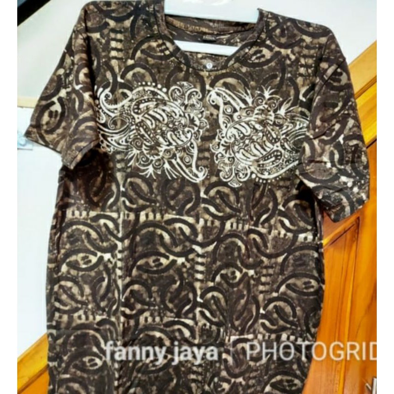 kaos motif Batik Cowok