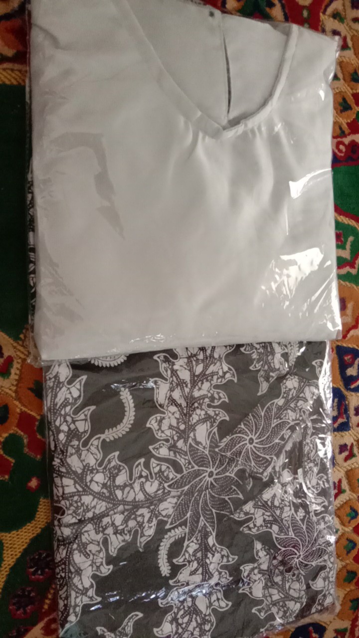 Maura Couple - Sania Ruffle Batik Couple