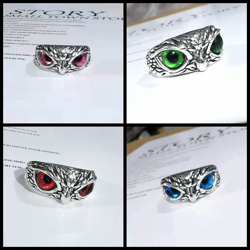 Cincin Zircon Desain Mata Elang Warna Silver Gaya Vintage Untuk Pria Dan Wanita