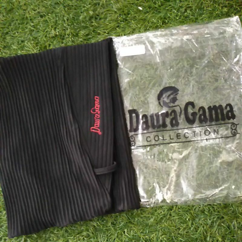Jilbab Instan Hijab Bergo Jersey Balerina Pad Tali Plisket Lidi FULL ori DauraGama-Hitam