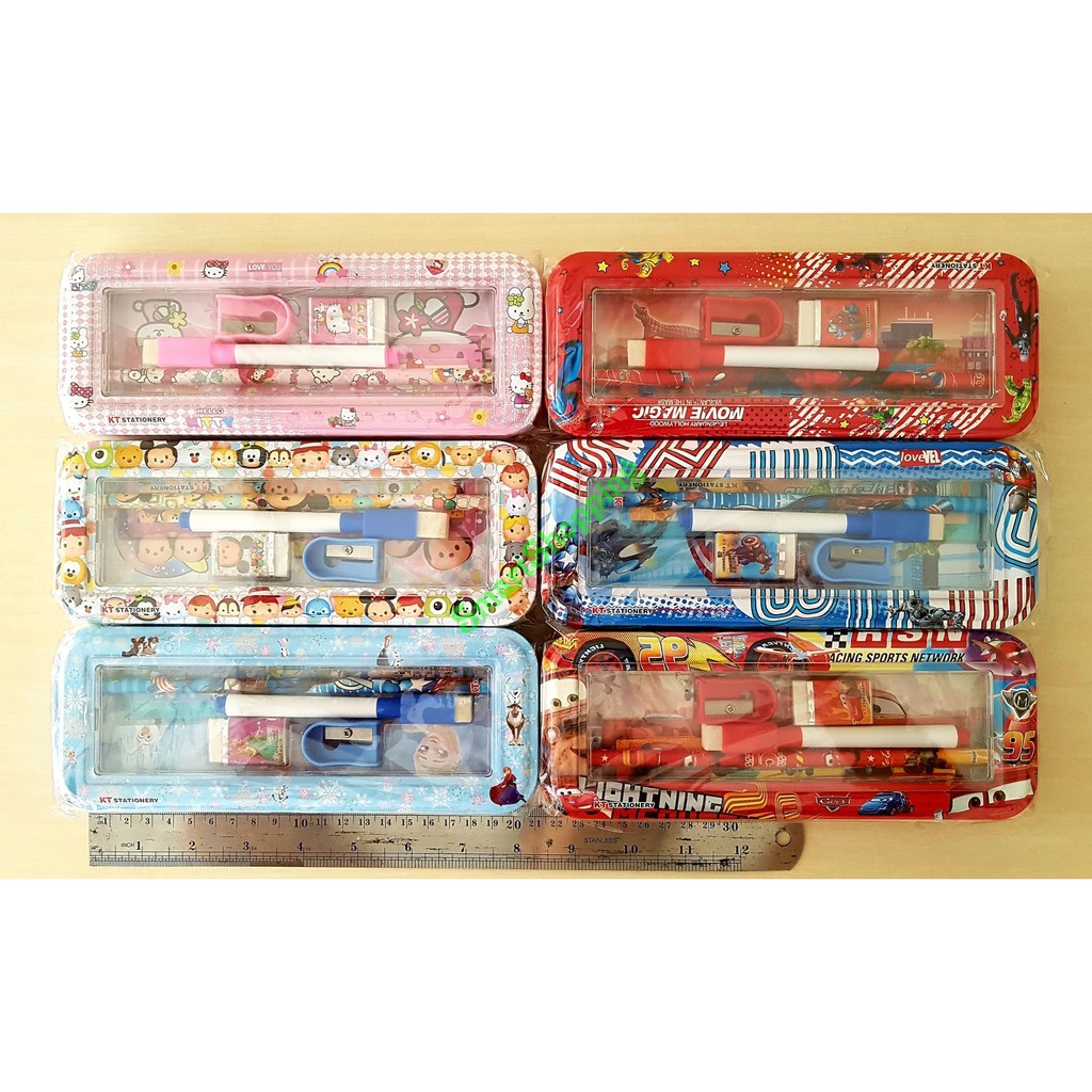 

Tempat Pensil Kaleng Study Set Motif Karakter