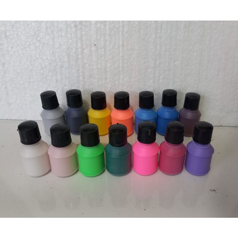

Cat Air Melukis Mewarnai Sterofoam/ Tas Spunbond Isi 10ML [1pcs]